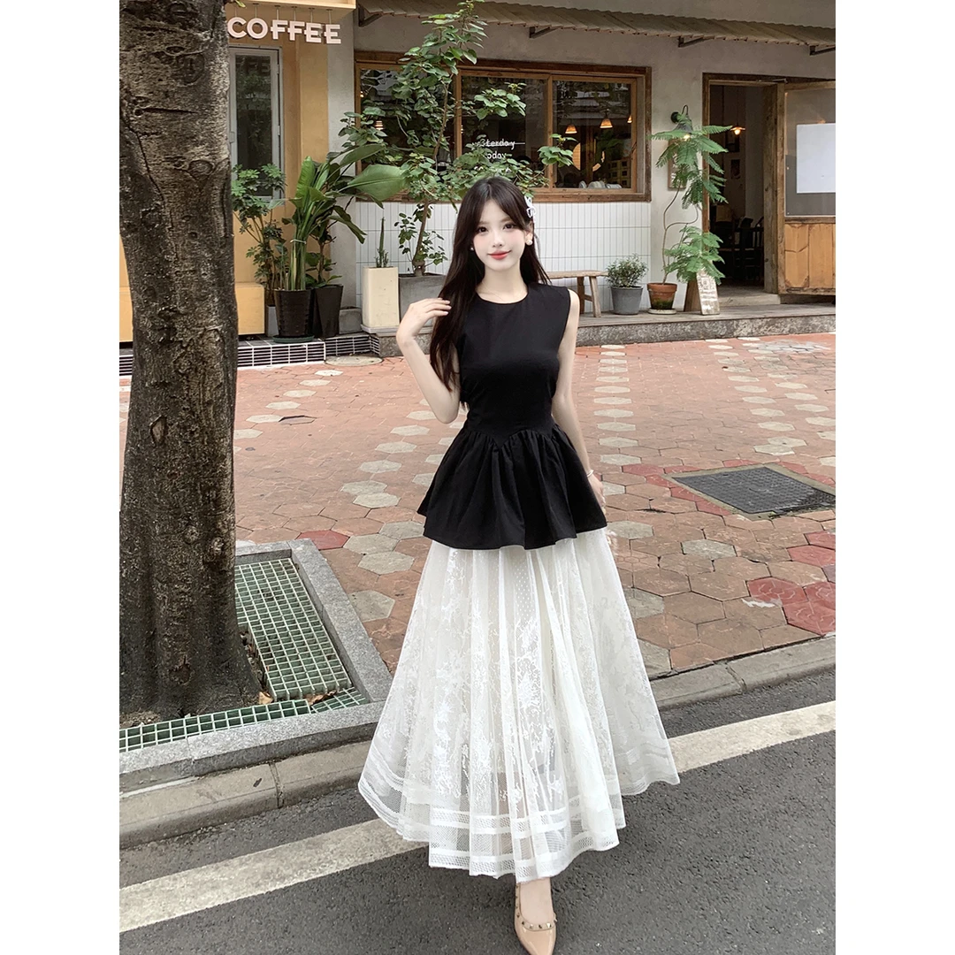 FRVXO奥黛丽·垂坠肌理无袖/短袖双版本上衣搭立体花蕾丝半裙套装