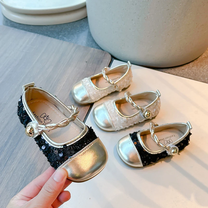 儿童法式小香风单鞋女童浅口一字童鞋2024秋季新款亮片公主单鞋
