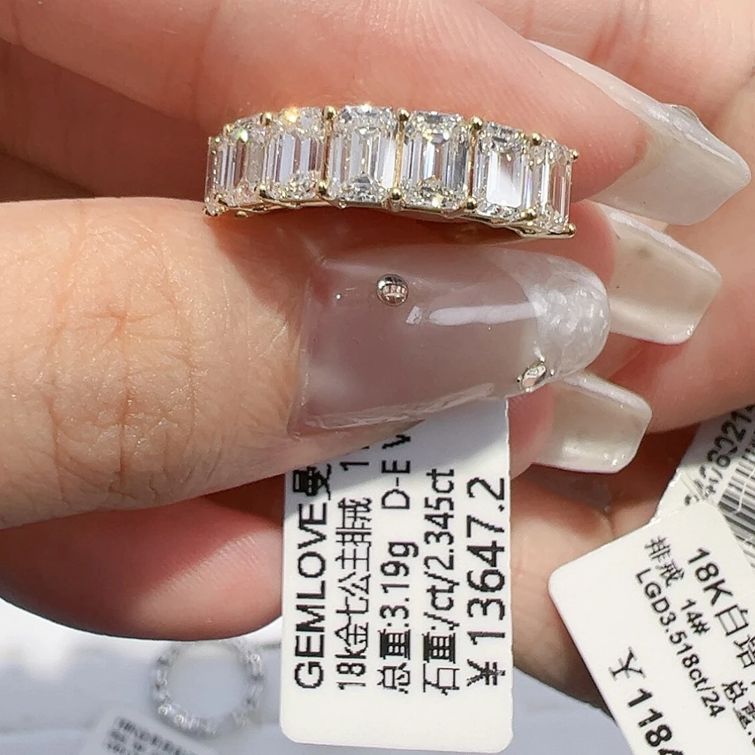实验室培育钻石18K金镶嵌2.345