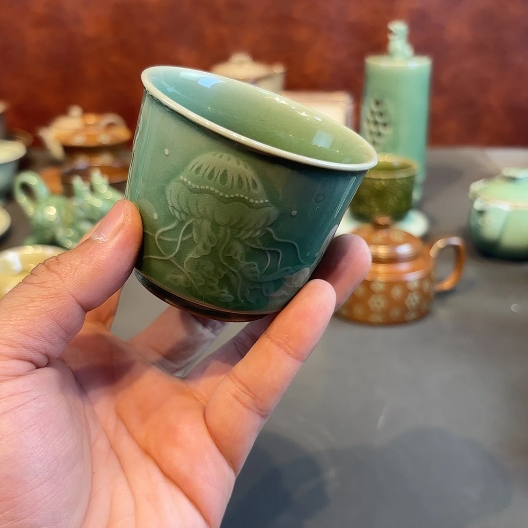 瓷片龙泉青瓷福利青瓷