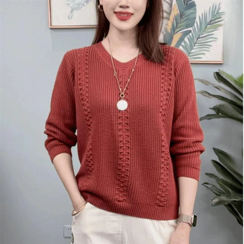 2025春款时尚简约宽松V领长袖毛衣针织衫洋气减龄百搭显瘦打底衫