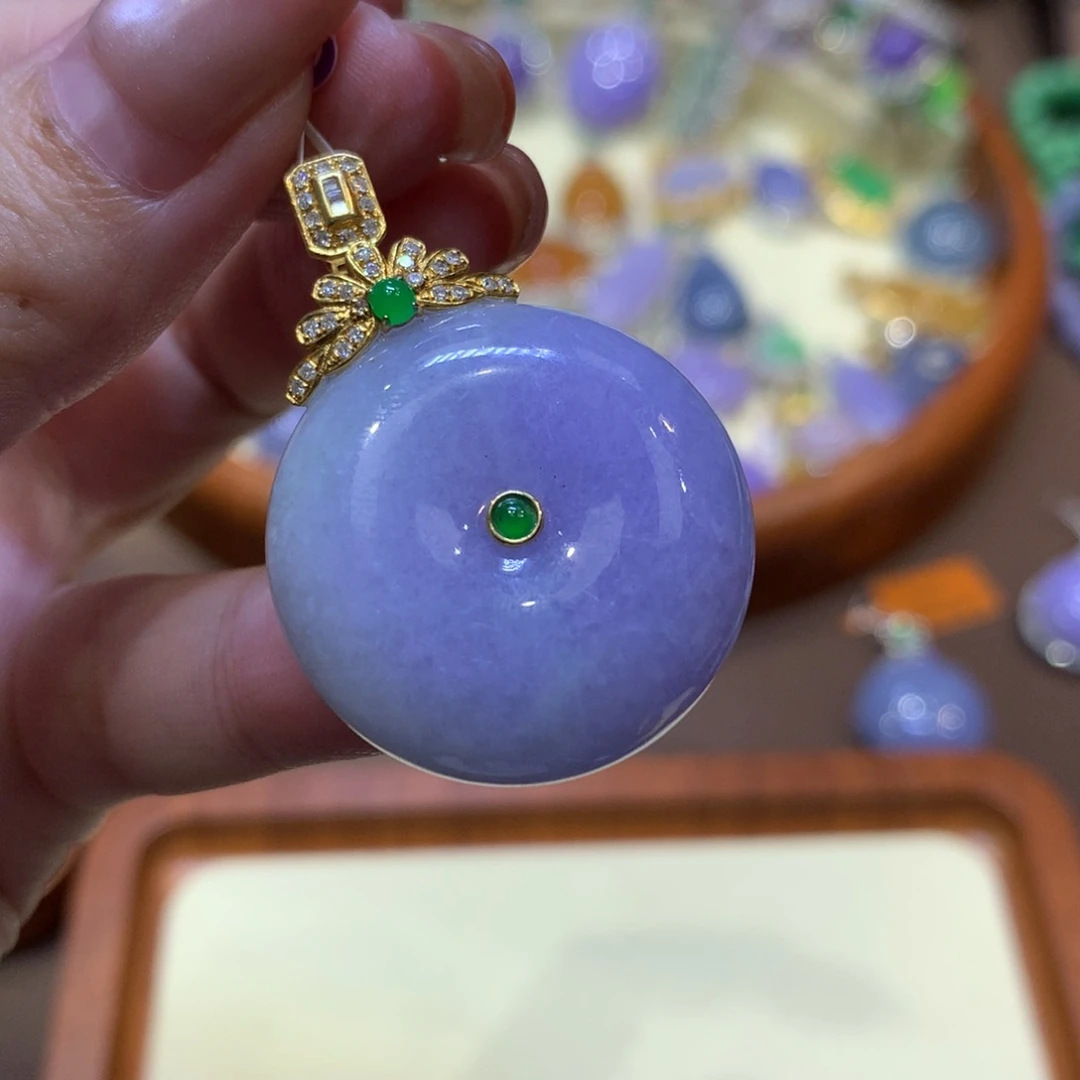 香****翡翠18K金镶嵌吊坠(不含链)