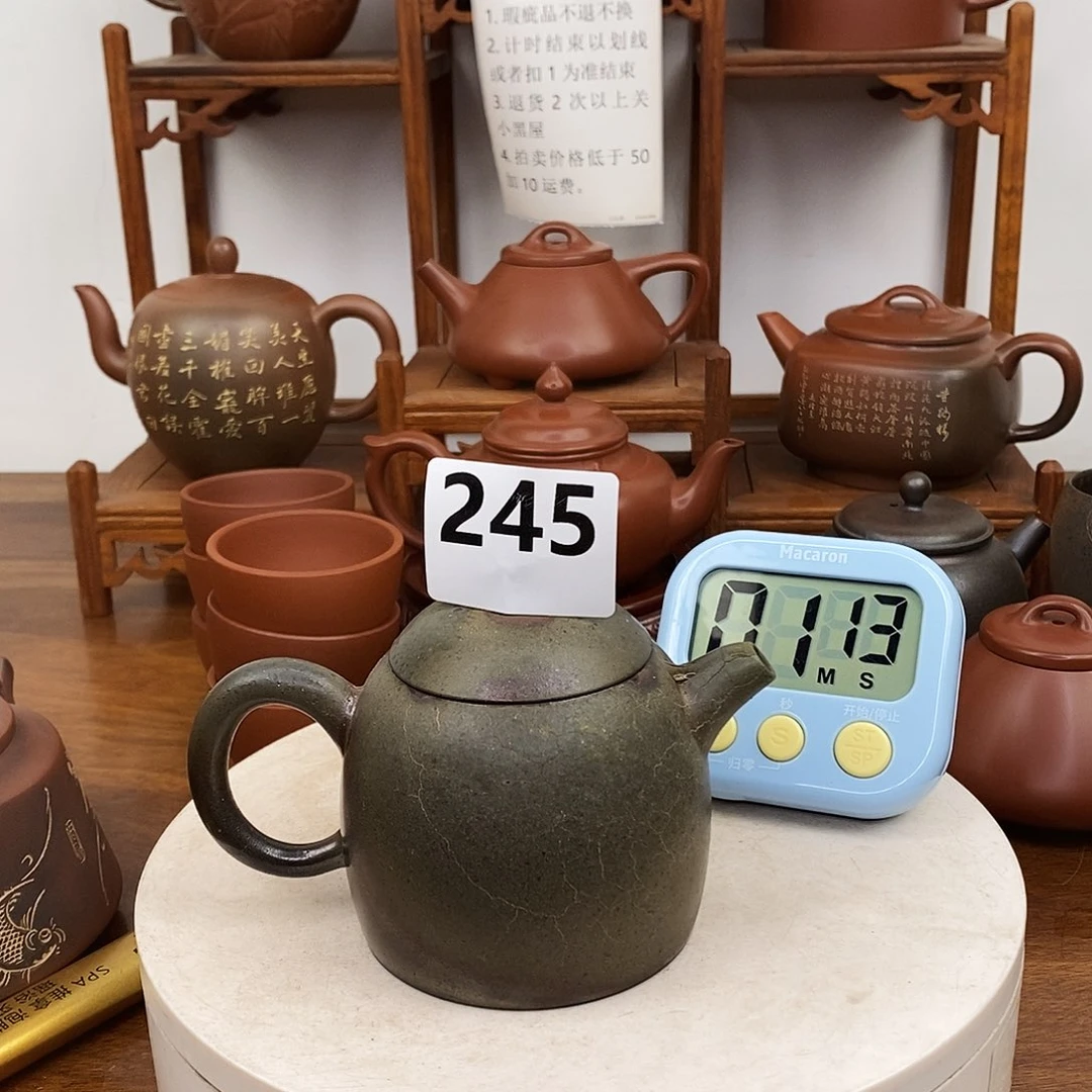 两***风钦州坭兴陶茶壶作品