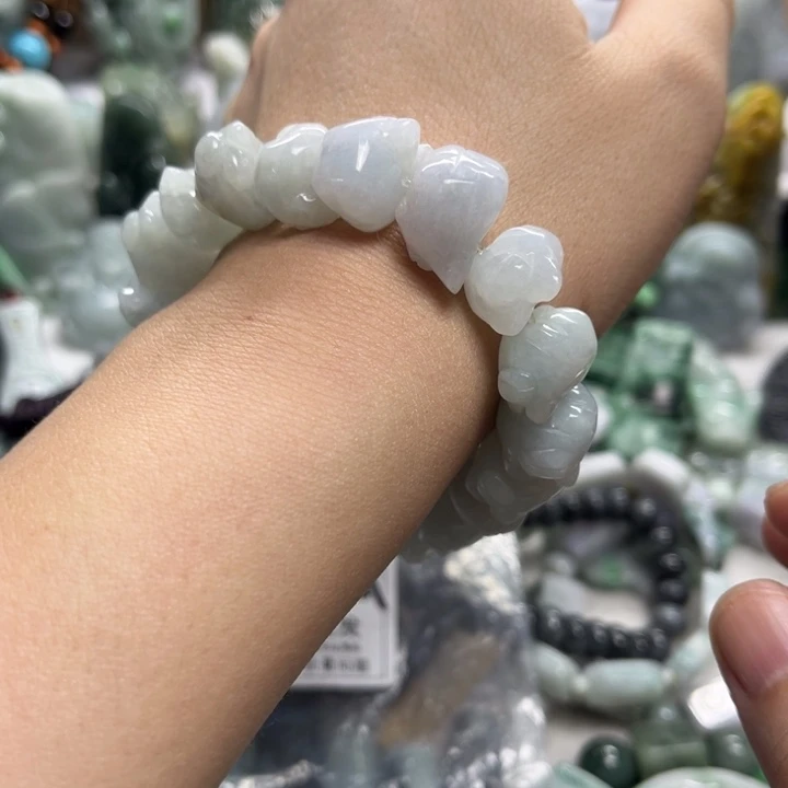 翡翠未镶嵌颈饰7213