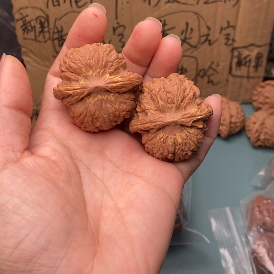 用***0吊坠文玩核桃血麒麟15