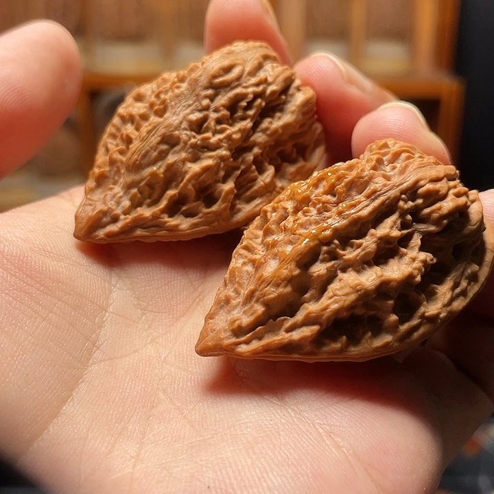 文玩核桃把件蚂蚁鸭嘴兽绝版