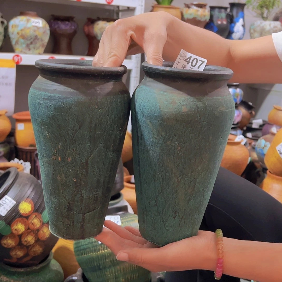 瑕疵绿色瓶一对407有孔