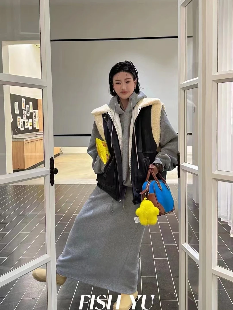 福利 YU 23858 潮牌牛仔马甲 高高毛加厚