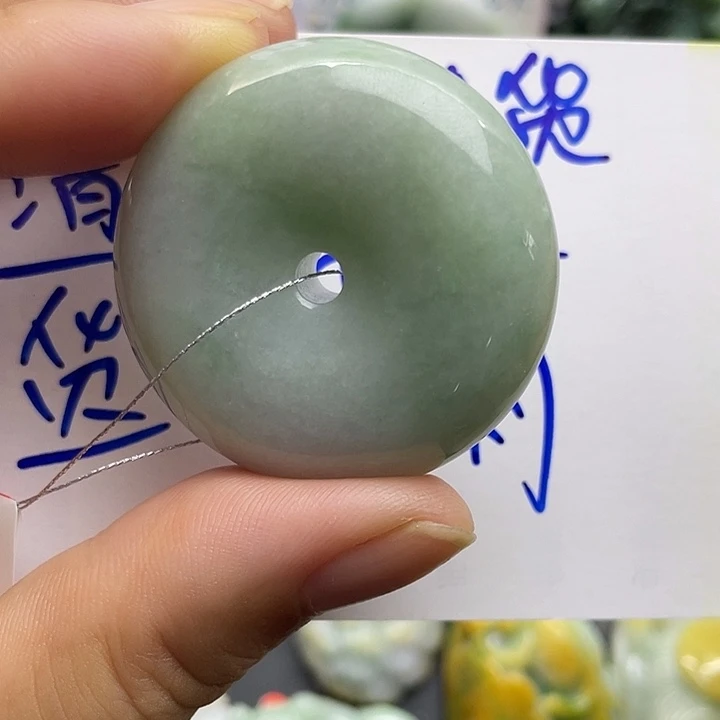 颈饰未镶嵌翡翠天然翡翠