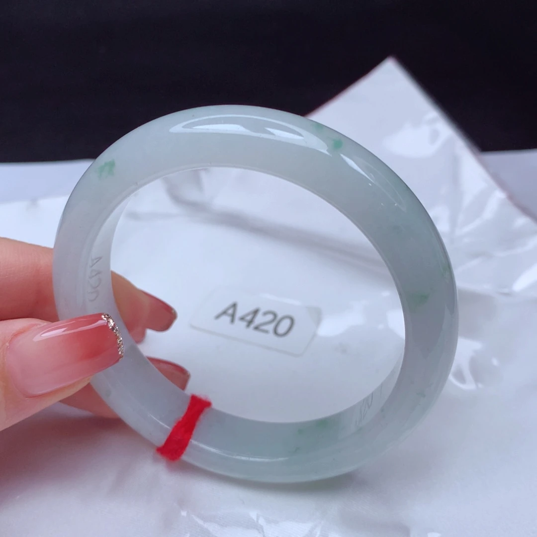 翡翠手镯未镶嵌手镯56