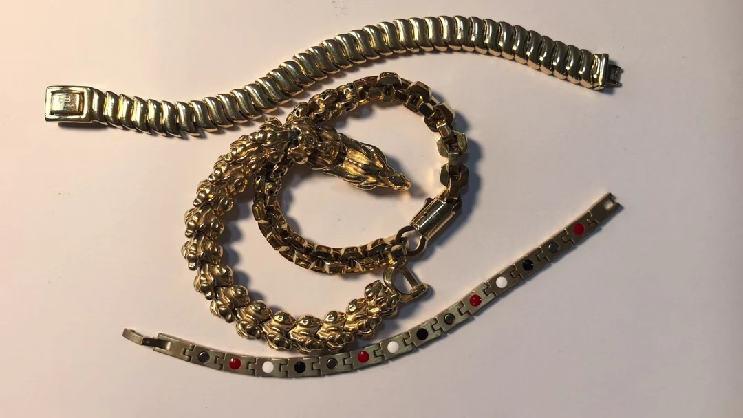 钨合金手链 手链气质时尚复古镶嵌111