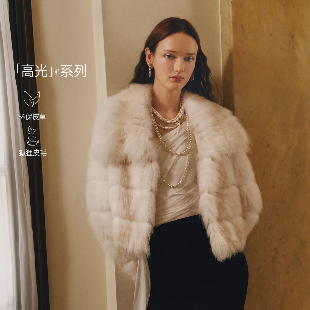 MISSCOCOON可可尼外套女2025秋冬新款短款狐狸毛皮草