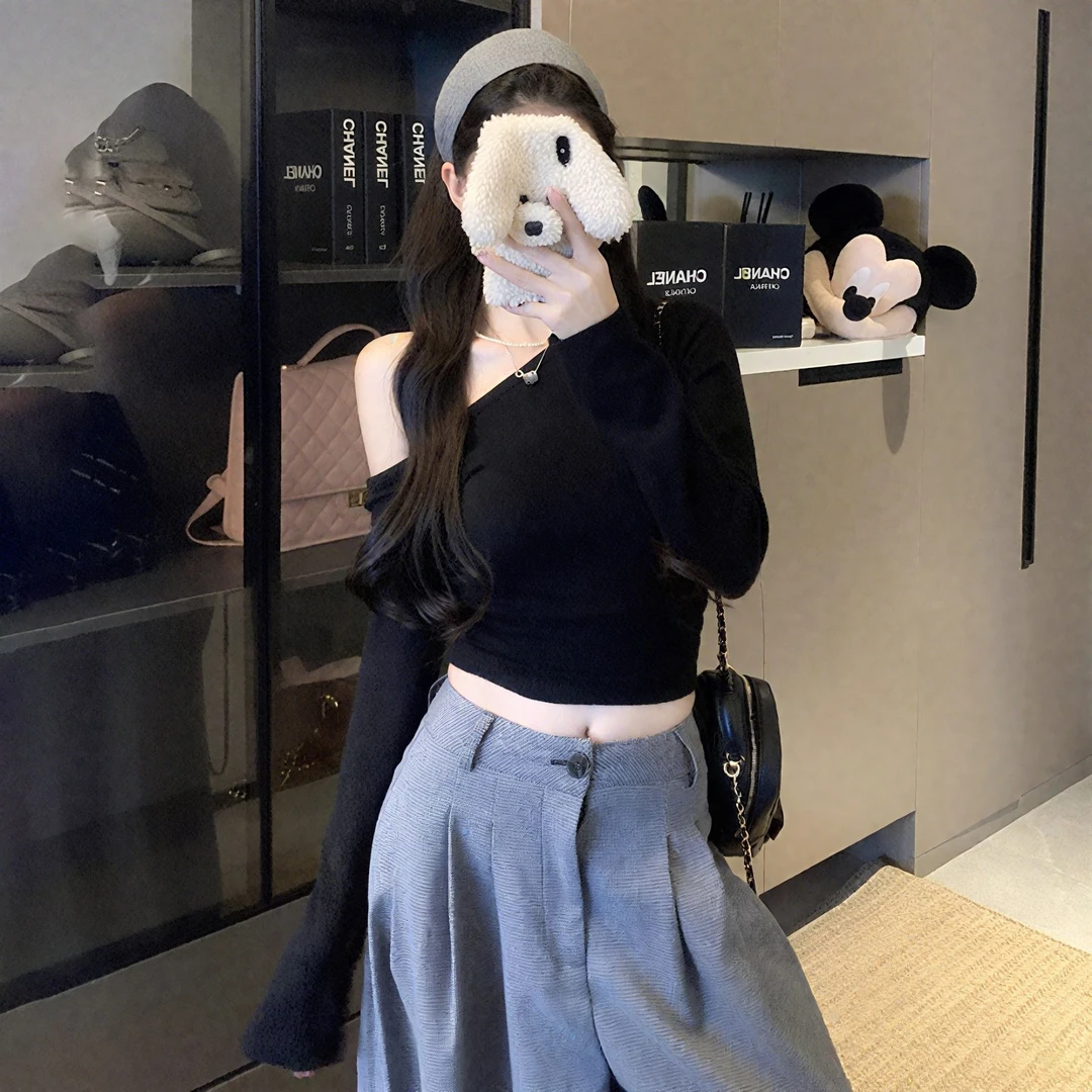 露肩T恤女初秋新款辣妹修身显瘦收腰斜领长袖上衣短款打底衫女装