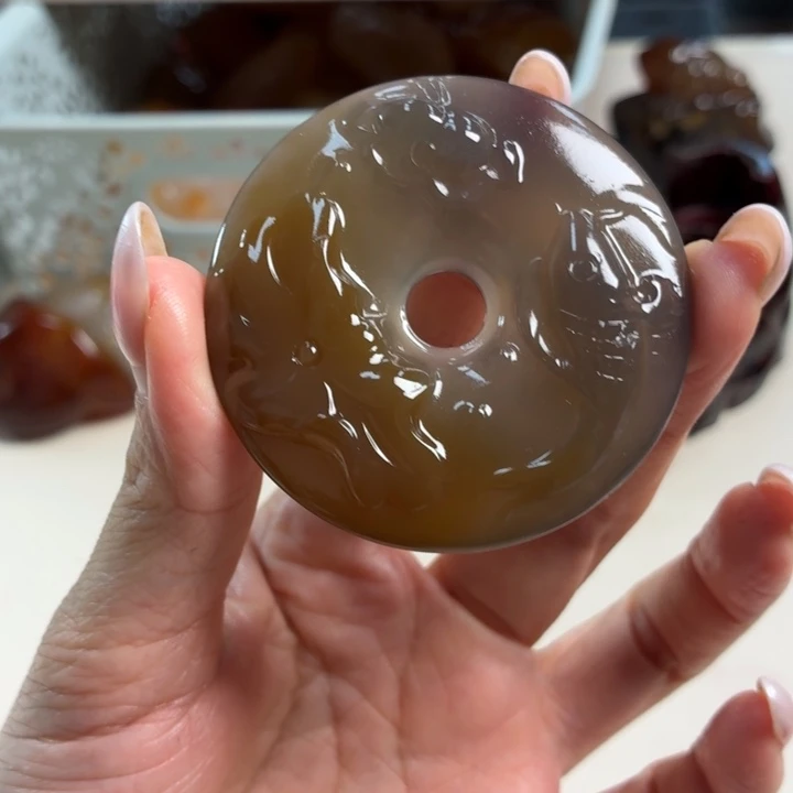 玛瑙/玉髓未镶嵌吊坠(不含链)