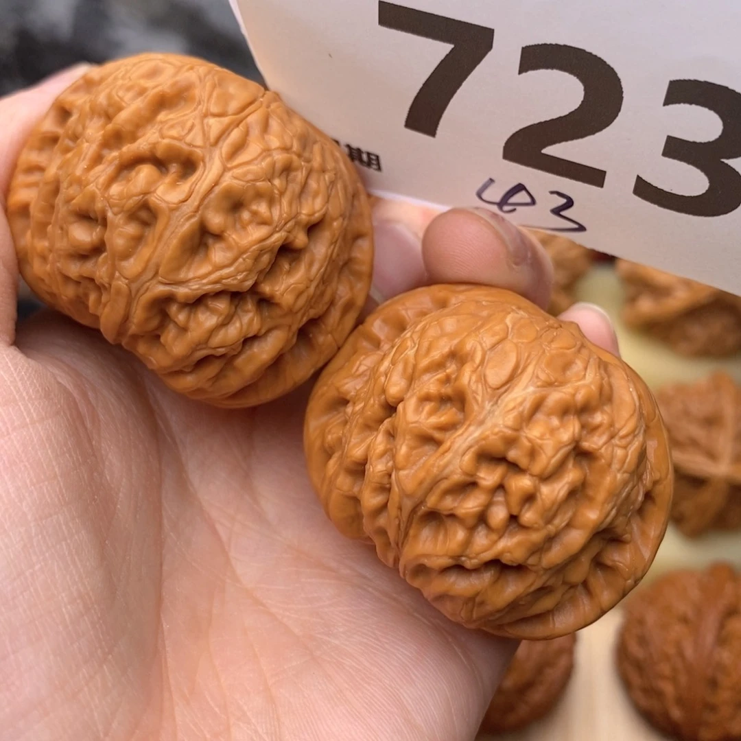 文玩核桃把件723号43元宝