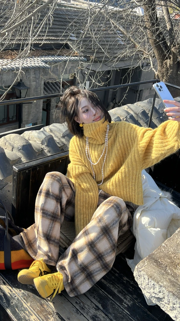 暖暖的鹅黄色~高领套头毛衣立领设计宽松遮肉针织保暖秋冬百搭