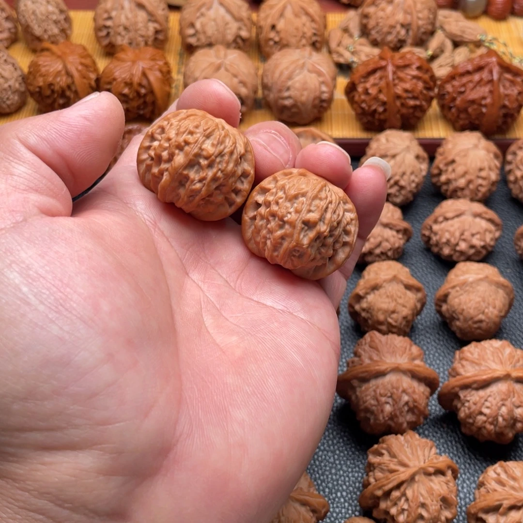 你***核桃文玩核桃磨盘狮子头