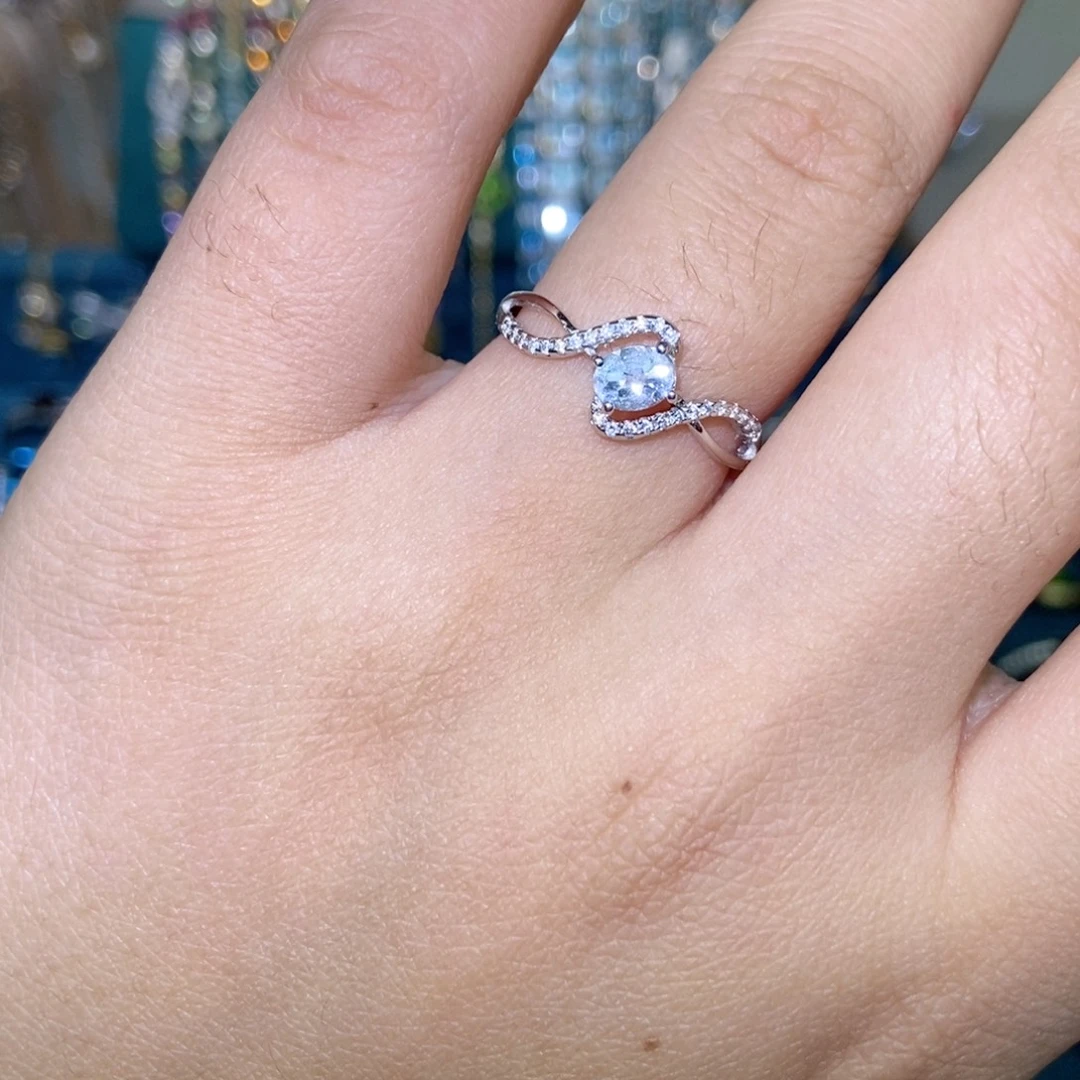 海蓝宝石银S925镶嵌戒指