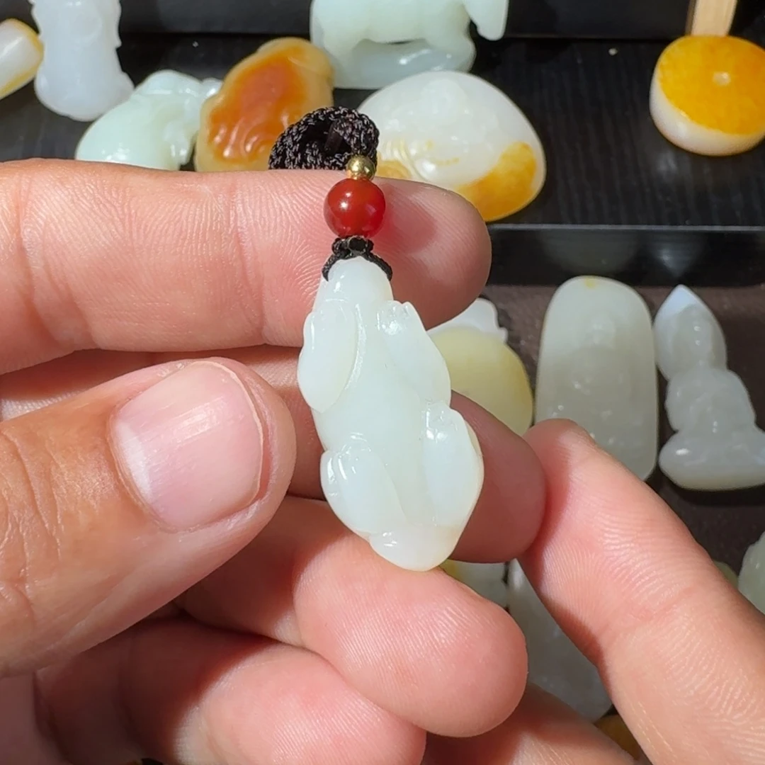 和田玉未镶嵌挂件