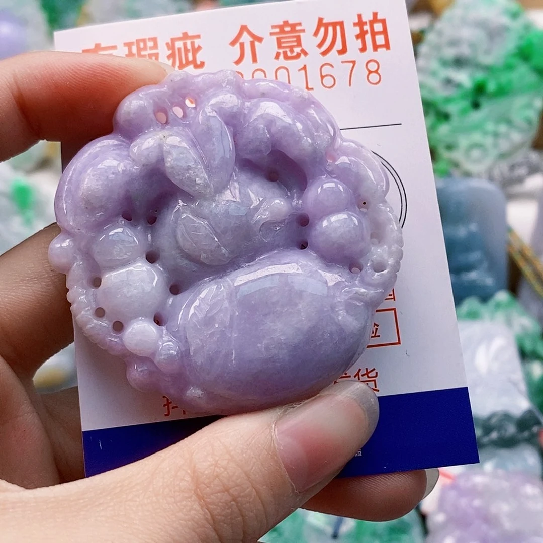 吊坠(不含链)未镶嵌翡翠