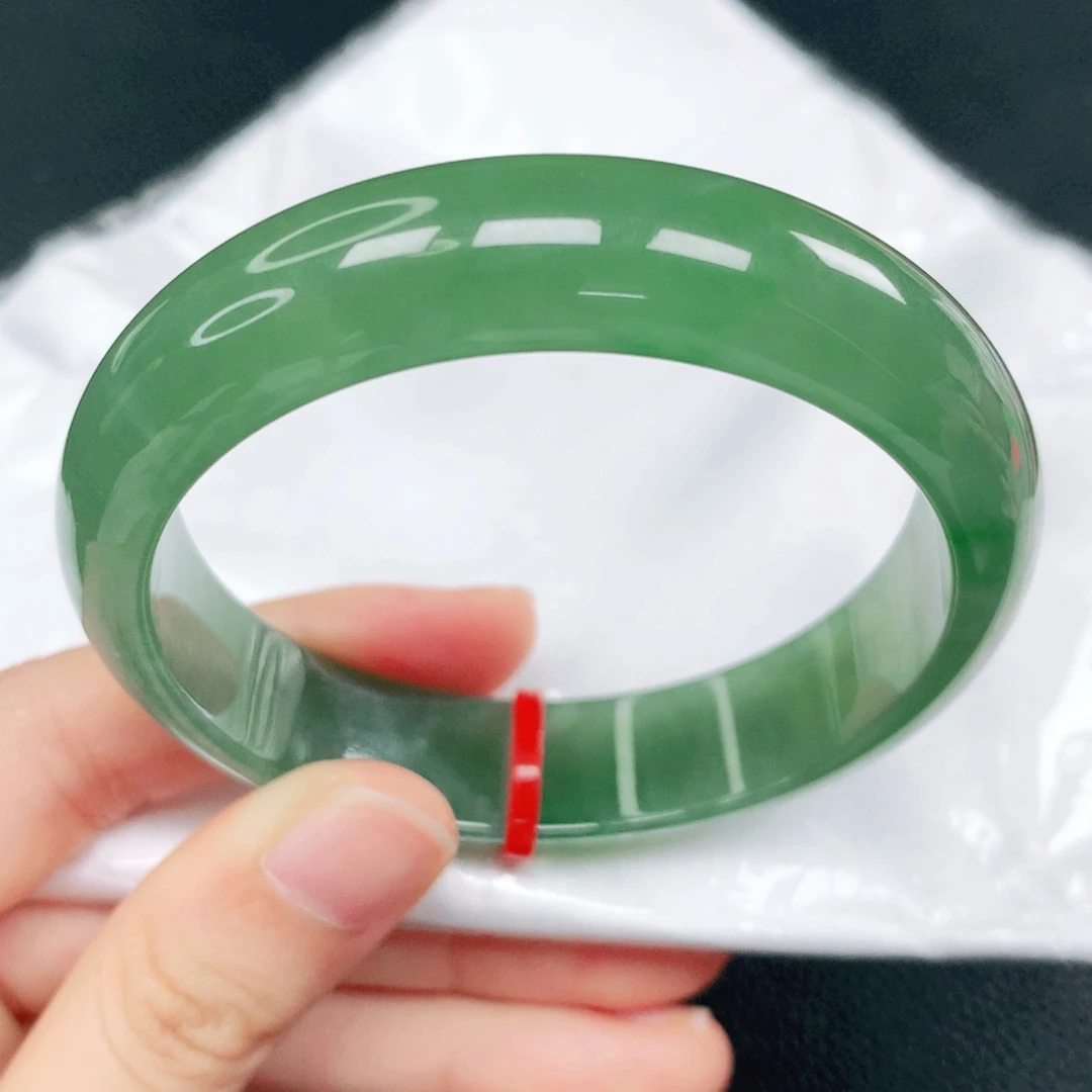 翡翠未镶嵌手镯55圈