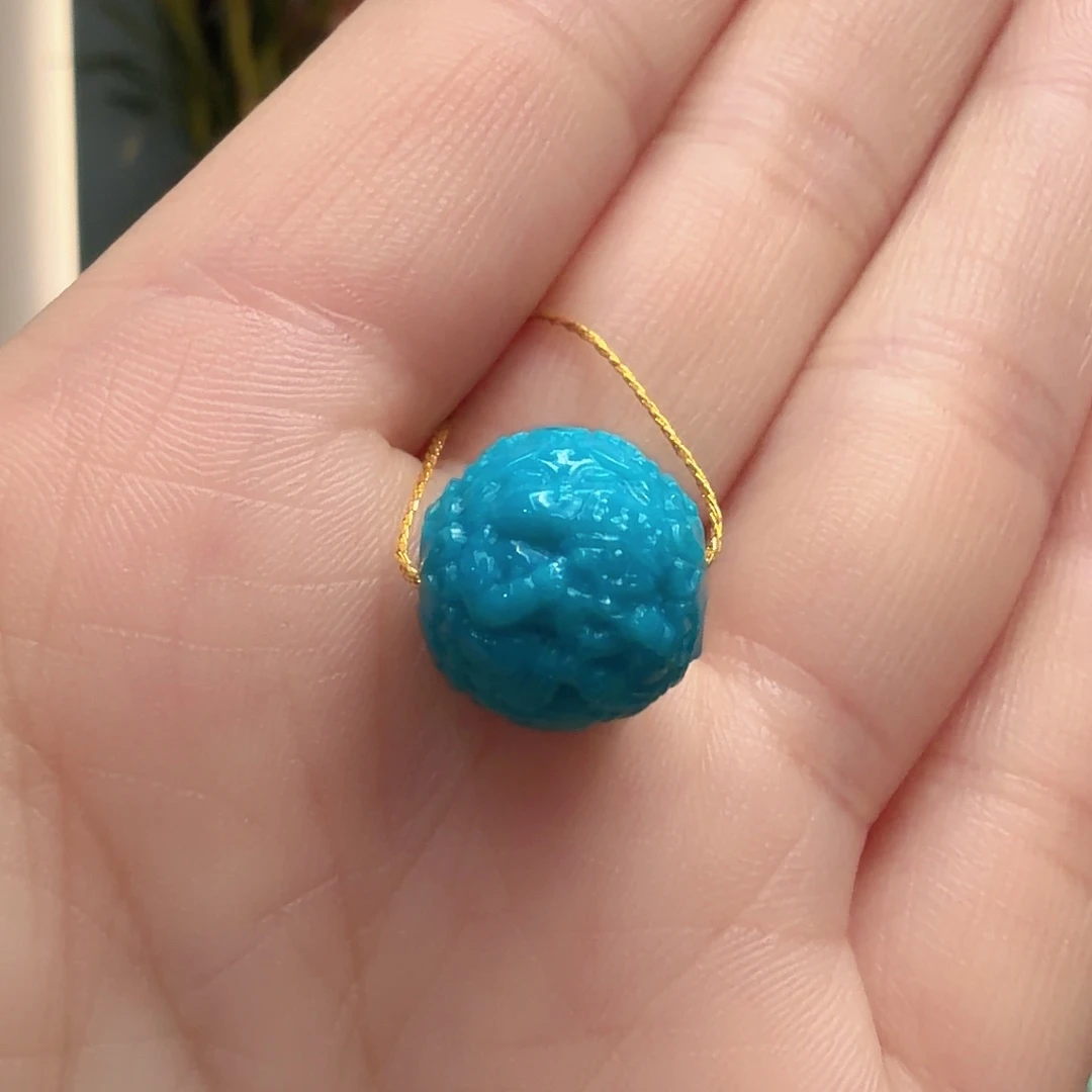 绿松石未镶嵌颈饰