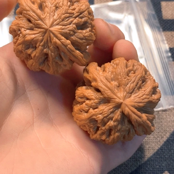 吊坠文玩核桃全品粗筋40