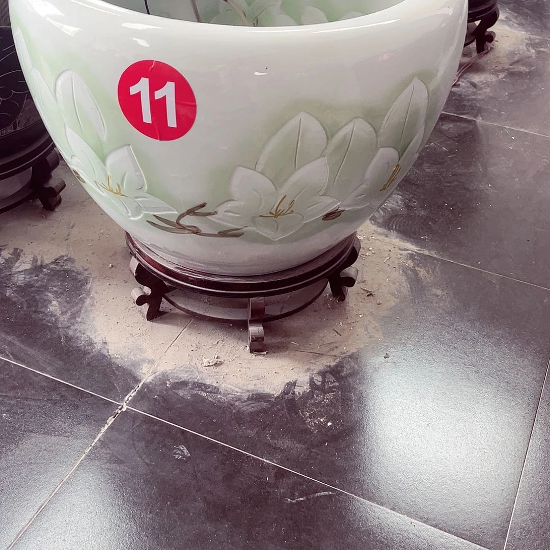 缸62@42景德镇玉兰花