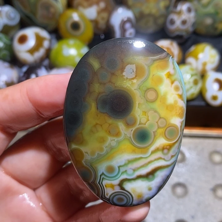 未镶嵌玛瑙/玉髓珠宝半成品42