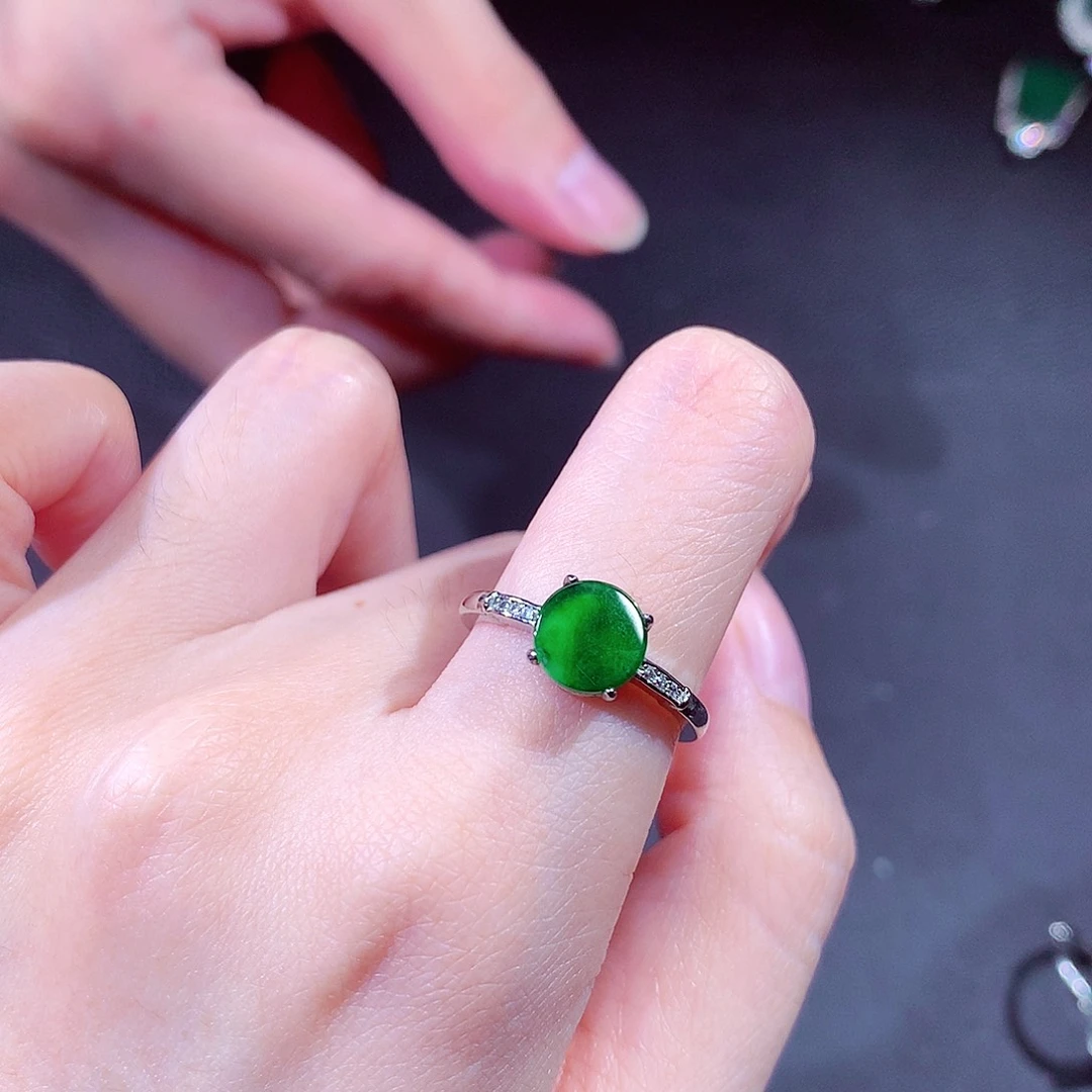 未镶嵌戒指翡翠翡翠