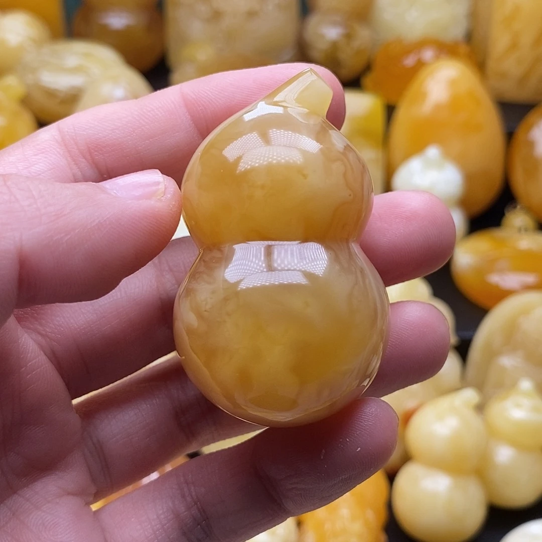 琥珀颈饰未镶嵌琥珀蜜蜡