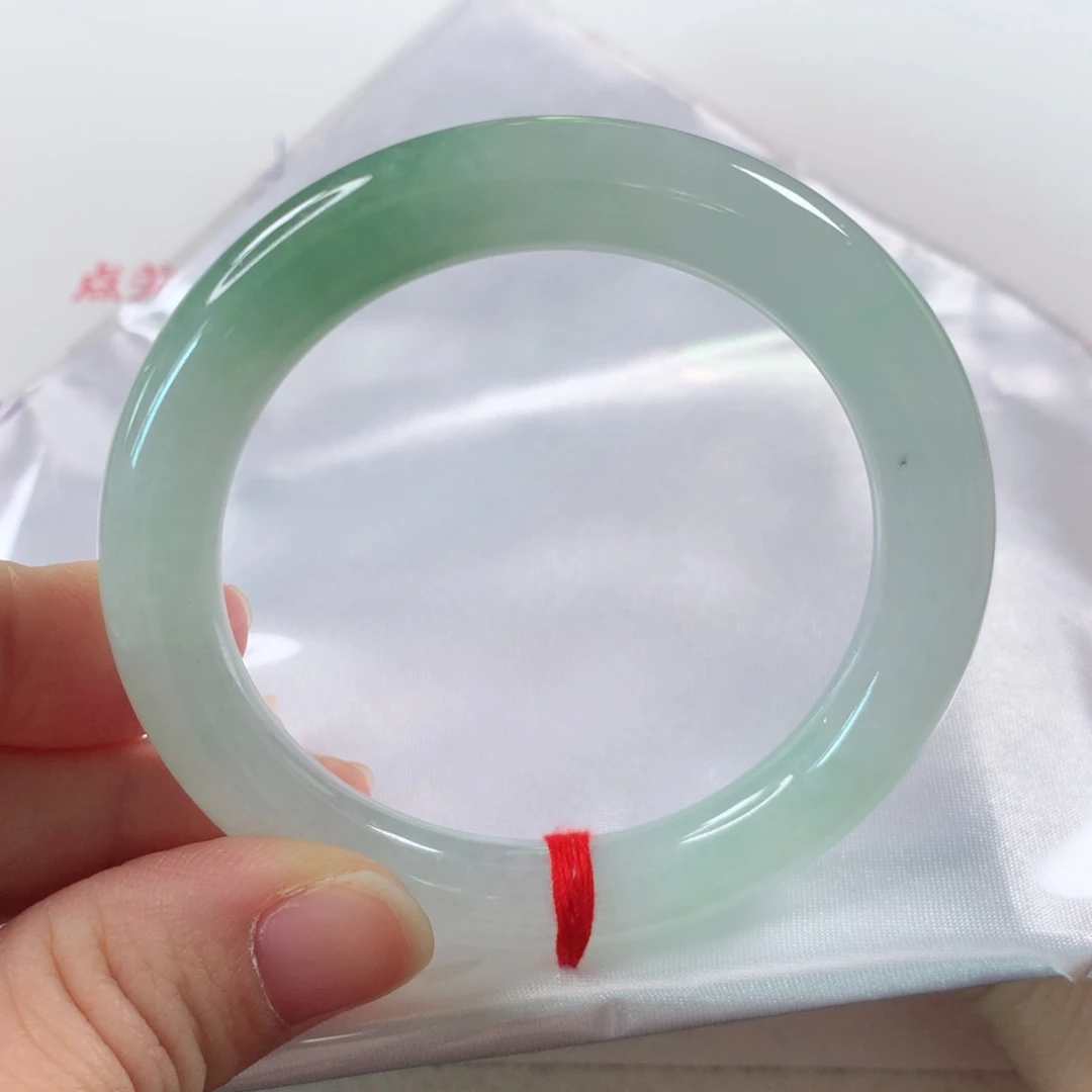 未镶嵌手镯翡翠257