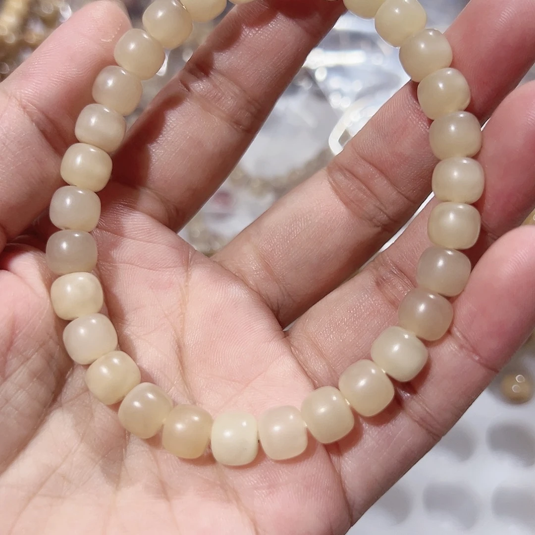 龙脊菩提手串久*卡8老型玉化料冰糖雪梨脖挂