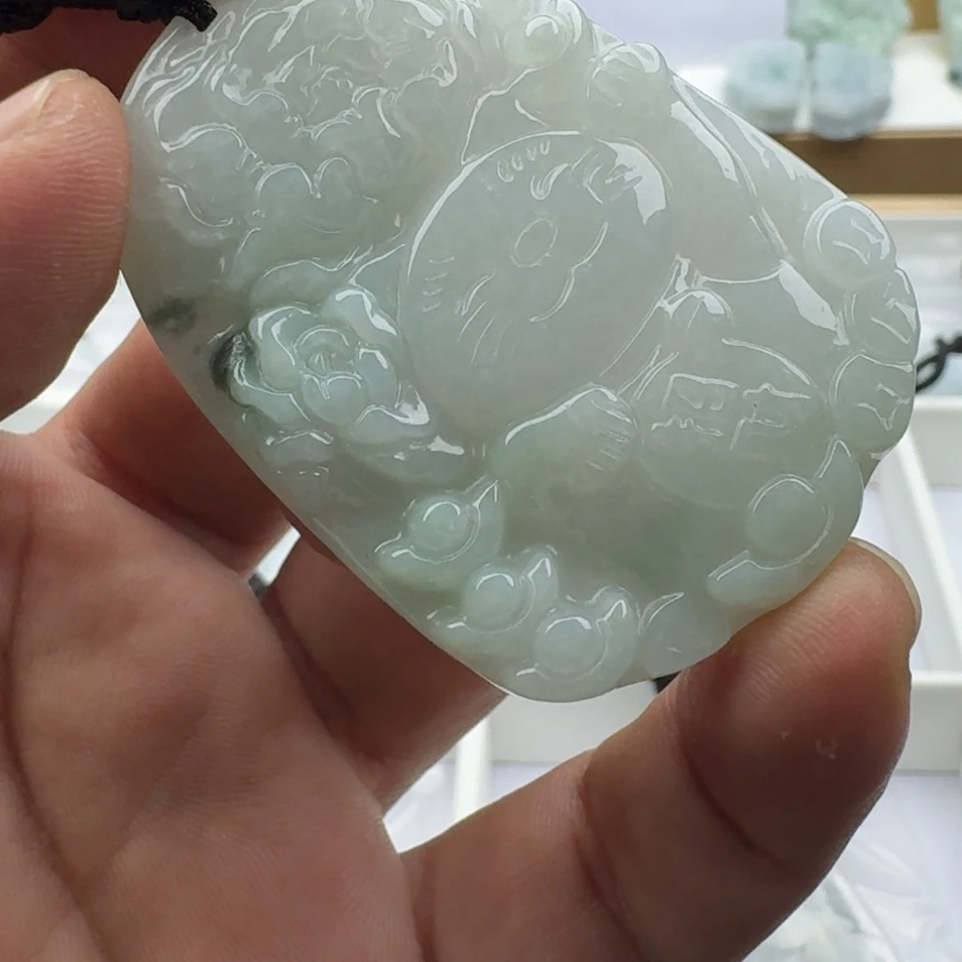 翡翠未镶嵌颈饰天然缅甸A货翡翠