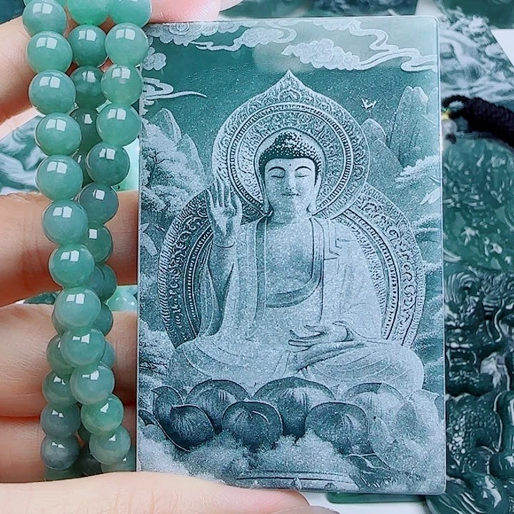 翡翠未镶嵌颈饰多样性发货天然的A货翡翠