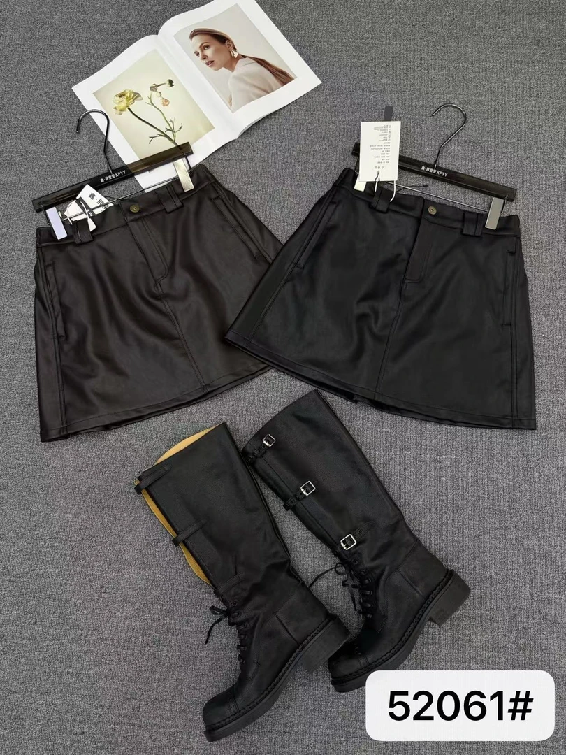 2025早秋韩版时尚显瘦高腰百搭休闲PU短裙5206