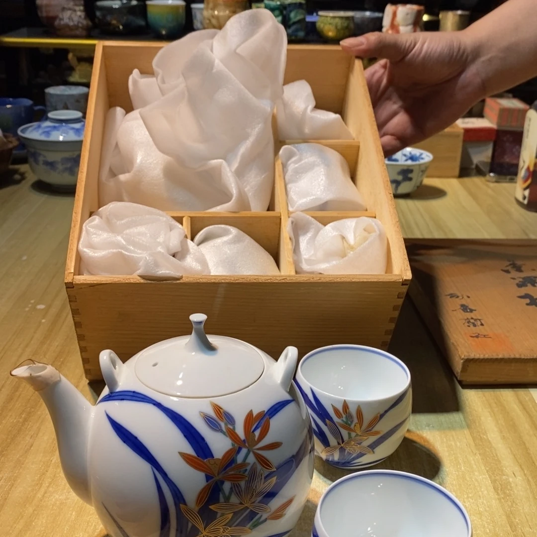 雨***青易雅集工艺品有限公司