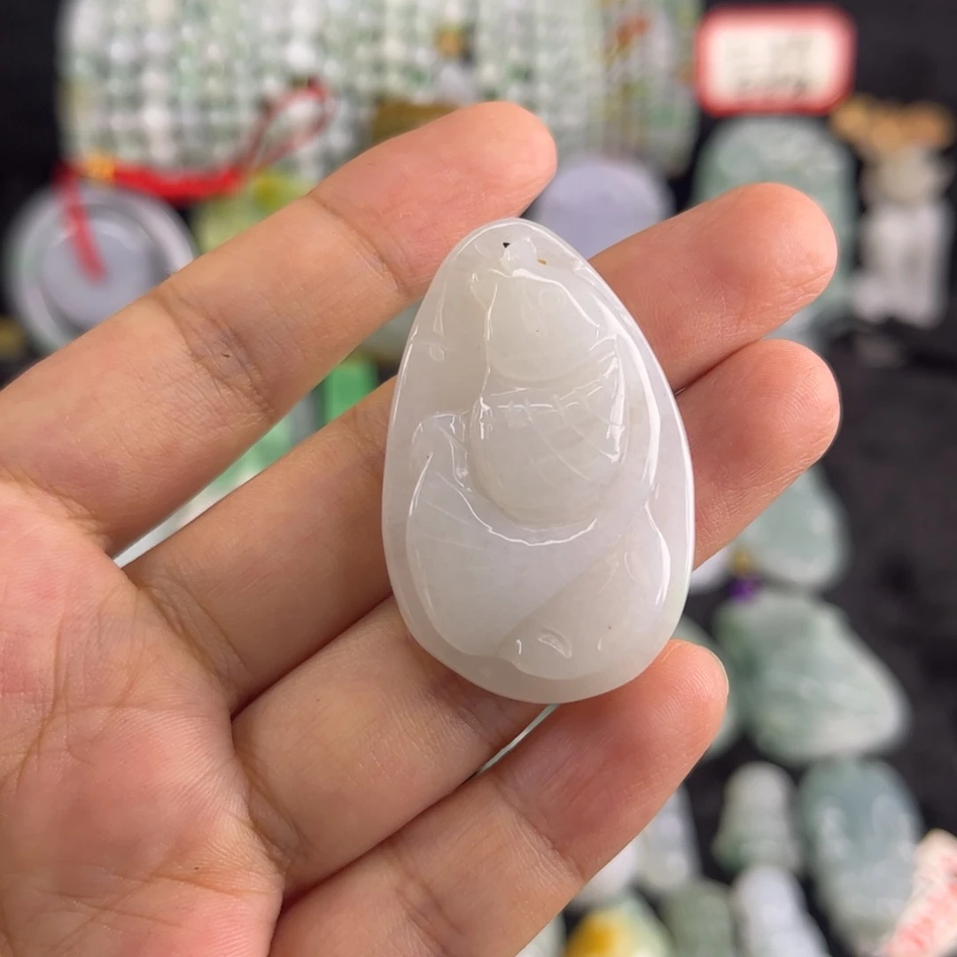 翡翠未镶嵌吊坠(不含链)