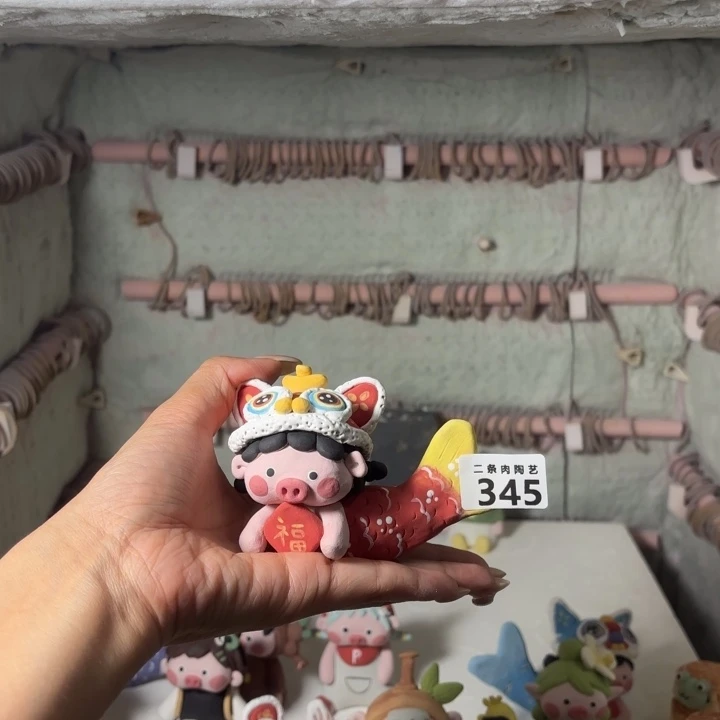 t***儿摆件景德镇陶瓷摆件猪猪猪