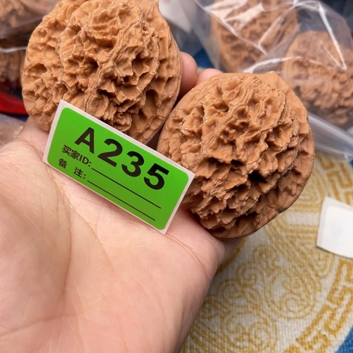 把件文玩核桃核桃