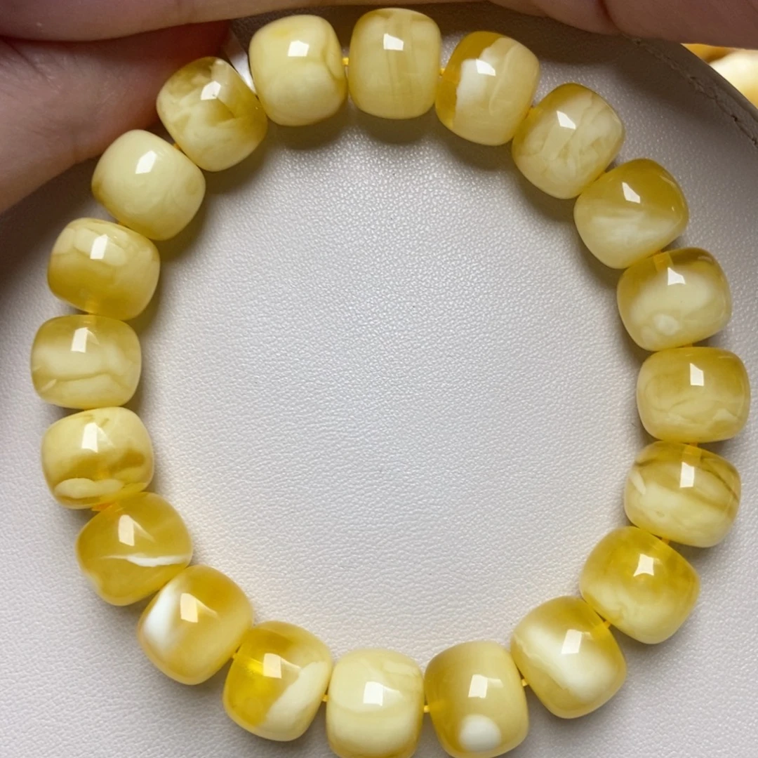 蜜蜡未镶嵌珠宝奇石223