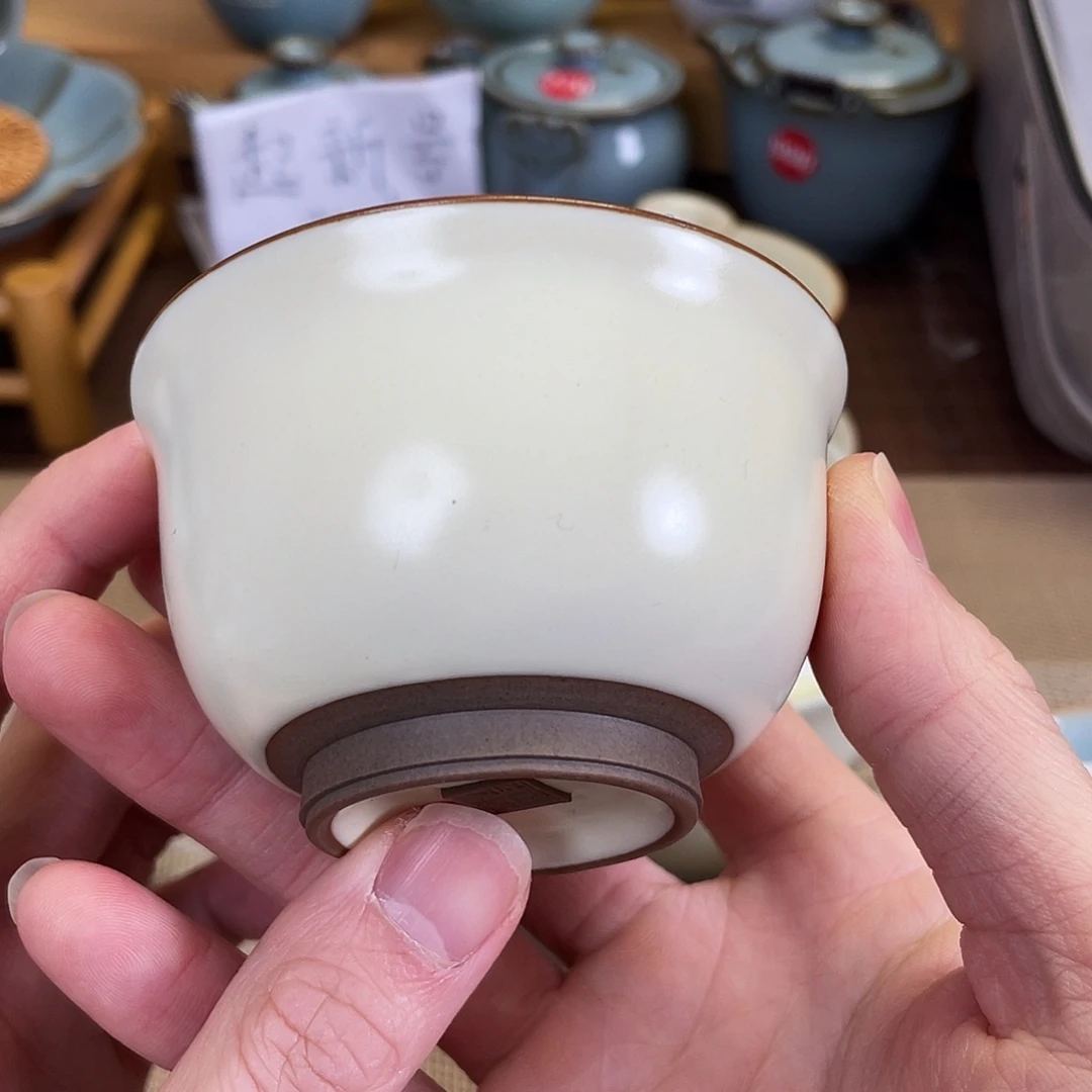 瓷片。。。。。。。。。。。。。。。。