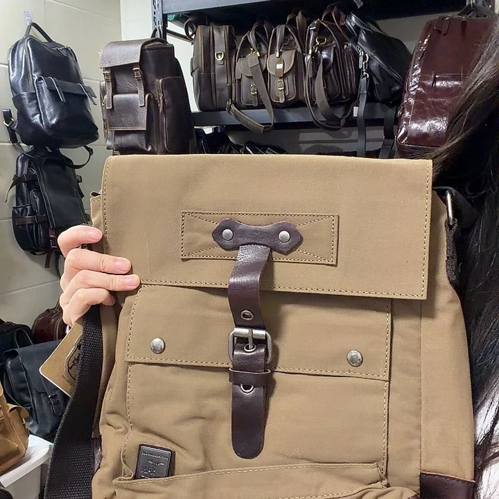 小牛皮（革）头层牛皮斜挎