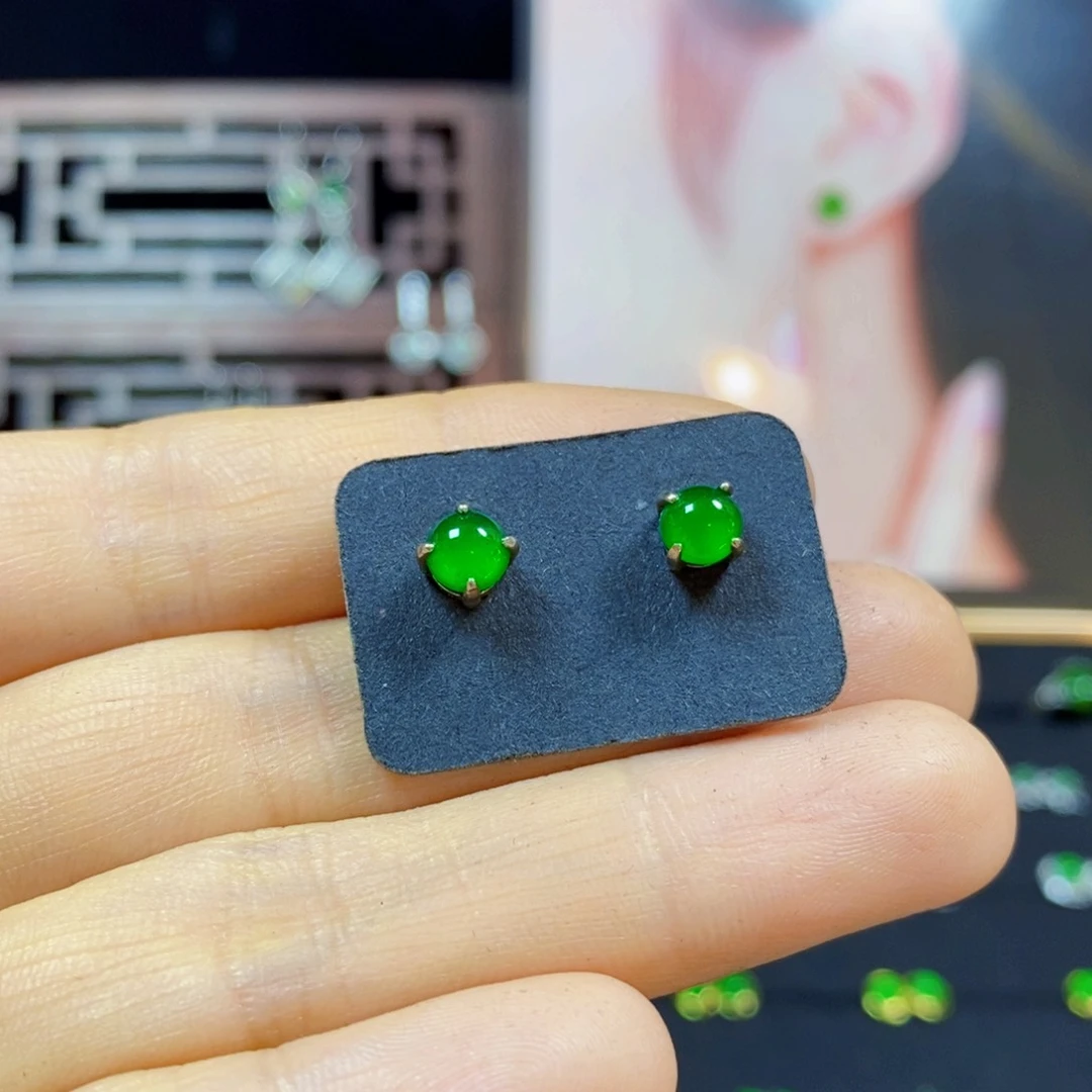 颈饰未镶嵌翡翠绚**生