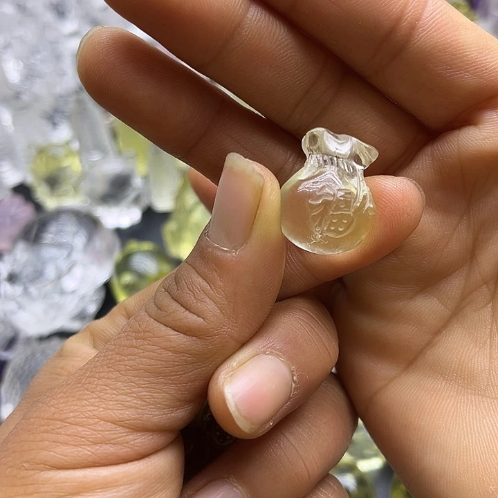 水晶摆件未镶嵌吊坠