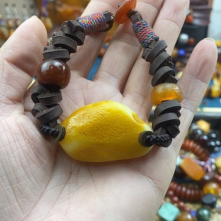 ****红蜜蜡未镶嵌手链手链