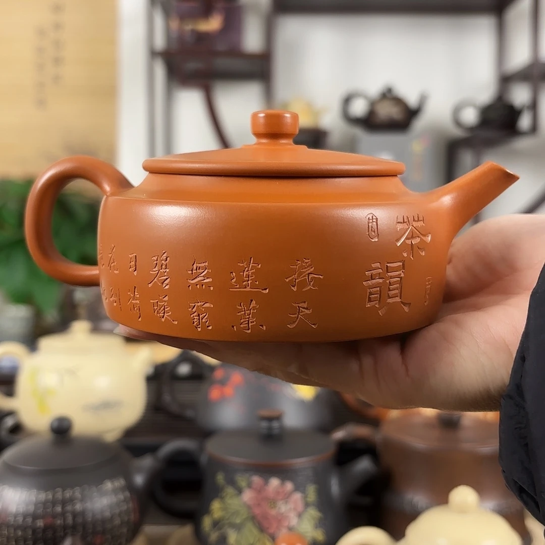 云南建水紫陶茶壶200Cc左右