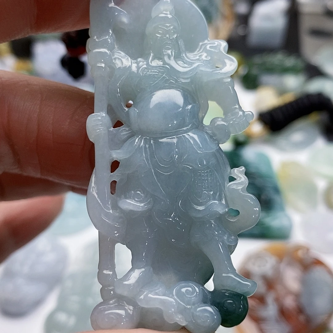 翡翠未镶嵌颈饰关二爷