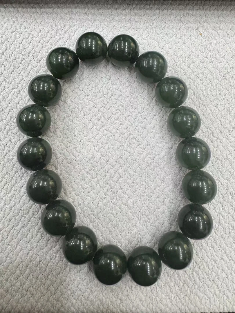 和田玉手串一条