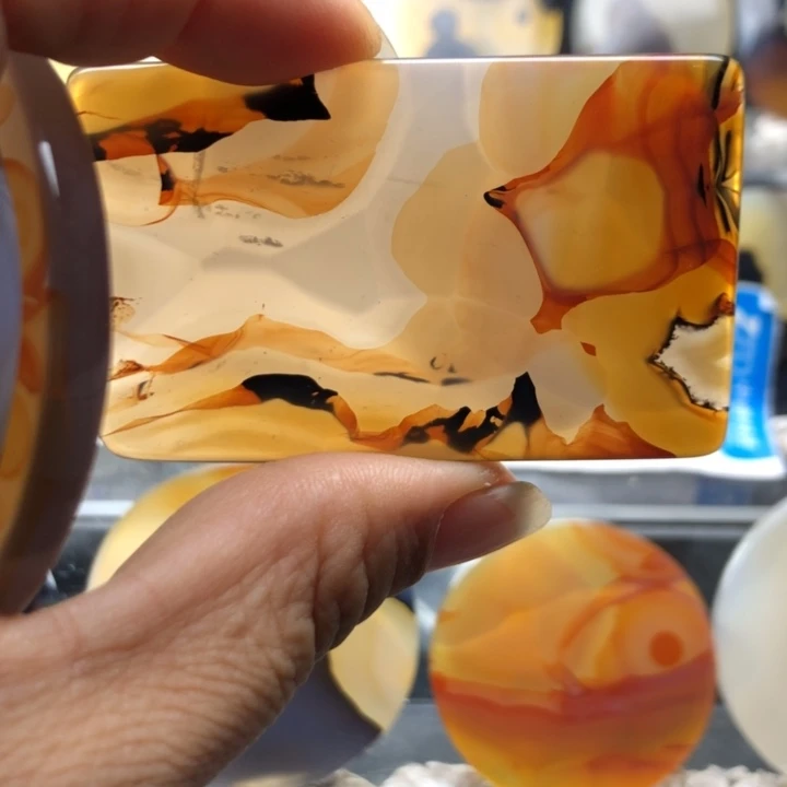 合金玛瑙/玉髓珠宝奇石82